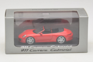 Porsche 911 991 Carrera Кабриолет Червен Minichamps 1:43 WAP0200120C Метал — снимка 4 от 4