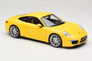 Porsche 911 991 Carrera S Racing Yellow Minichamps 1:18 100061021 Метал — снимка 6 от 8