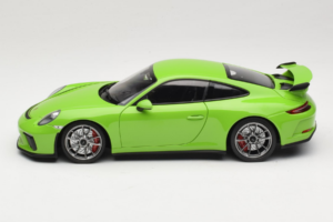 Porsche 911 991 GT3 Зелен Shmee150 Minichamps 1:18 110067025 Метал — снимка 4 от 8