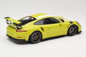 Porsche 911 991.1 GT3 RS Lizard Green & Stripes Minichamps 1:18 155066224 Метал — снимка 2 от 6