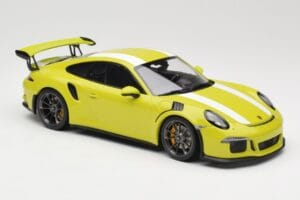 Porsche 911 991.1 GT3 RS Lizard Green & Stripes Minichamps 1:18 155066224 Метал — снимка 4 от 6