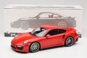 Porsche 911 991 Turbo S Guards Red Minichamps 1:18 110067122 Метал — снимка 8 от 8