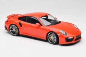 Porsche 911 991 Turbo S Lava Orange Minichamps 1:18 110067120 Метал — снимка 6 от 8