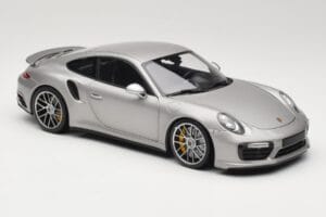 Porsche 911 991 Turbo S Сребрист Minichamps 1:18 113067126 Метал — снимка 6 от 8