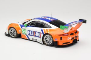 Porsche 911 991.1 GT3 R Core Autosport #54 J. Bennett / C. Braun / P. Long / N. Jonsson 24 Hours of Daytona 2017 Minichamps 1 — снимка 5 от 6