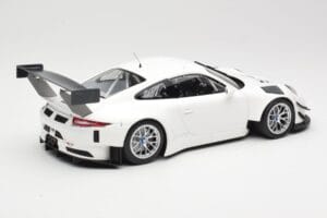 Porsche 911 991.1 GT3 R Бял Със Сребристи Джанти Minichamps 1:18 153166000 Метал — снимка 2 от 6
