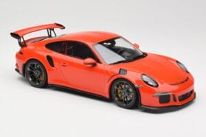 Porsche 911 991.1 GT3 RS Lava Orange Minichamps 1:18 155066220 Метал — снимка 4 от 6