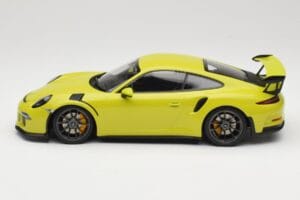 Porsche 911 991.1 GT3 RS Светлозелен Minichamps 1:18 155066222 Метал — снимка 3 от 6
