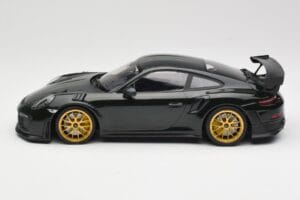 Porsche 911 991.2 GT2 RS Зелен Weissach Package Златни Джанти Minichamps 1:18 155068306 Метал — снимка 3 от 6