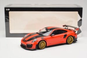 Porsche 911 991.2 GT2 RS Оранжев Weissach Package Златни Джанти Minichamps 1:18 155068305 Метал — снимка 6 от 6