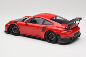 Porsche 911 GT2 RS 991.2 Червен Черни Джанти Minichamps 1:18 155968307 Метал — снимка 5 от 6