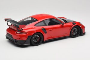 Porsche 911 GT2 RS 991.2 Червен Черни Джанти Minichamps 1:18 155968307 Метал — снимка 2 от 6