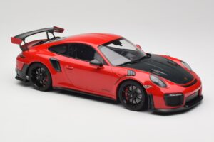 Porsche 911 GT2 RS 991.2 Червен Черни Джанти Minichamps 1:18 155968307 Метал — снимка 4 от 6
