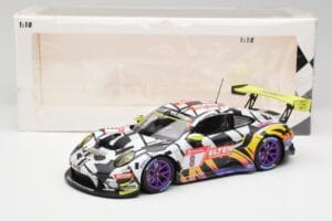 Porsche 911 991.2 GT3 R #8 Iron Force Ring Police 24 Hours Nürburgring 2019 Minichamps 1:18 153196088 Метал — снимка 6 от 6