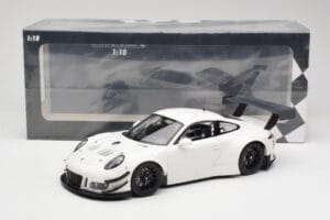 Porsche 911 991.2 GT3 R Бял с Черни Джанти Minichamps 1:18 155186900 Метал — снимка 6 от 6
