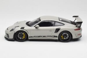 Porsche 911 991.2 GT3 RS Chalk Wording Черни Джанти Minichamps 1:18 153068230 Метал — снимка 3 от 6