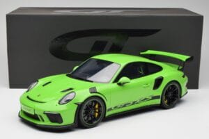 Porsche 911 991.2 GT3 RS Зелен GT Spirit 1:12 GT917 Смола — снимка 6 от 6