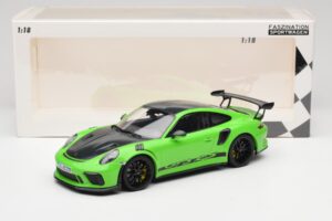 Porsche 911 991.2 GT3 RS Weissach Package Зелен Minichamps 1:18 153068233 Метал — снимка 6 от 6