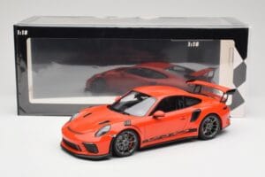 Porsche 911 991.2 GT3 RS Lava Orange & Сребристи Джанти Minichamps 1:18 155068225 Метал — снимка 6 от 6