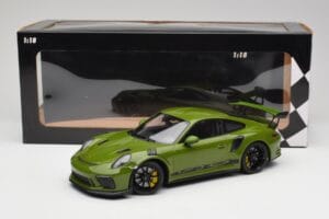 Porsche 911 991.2 GT3 RS Lizard Зелен С Черни Джанти Minichamps 1:18 155068233 Метал — снимка 6 от 6