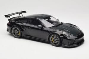 Porsche 911 991.2 GT3 RS Weissach Package Черен Сребристи Магнезиеви Джанти Minichamps 1:18 153068229 Метал — снимка 4 от 6