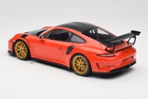 Porsche 911 991.2 GT3 RS Weissach Package Lava Orange Златни Магнезиеви Джанти Minichamps 1:18 153068227 Метал — снимка 5 от 6