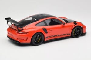 Porsche 911 991.2 GT3 RS Weissach Package Lava Orange Wording Черни Магнезиеви Джанти Minichamps 1:18 153068226 Метал — снимка 2 от 6