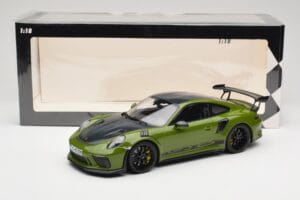 Porsche 911 991.2 GT3 RS Weissach Package Lizard Green Wording & Черни Магнезиеви Джанти Minichamps 1:18 155068232 Метал — снимка 6 от 6