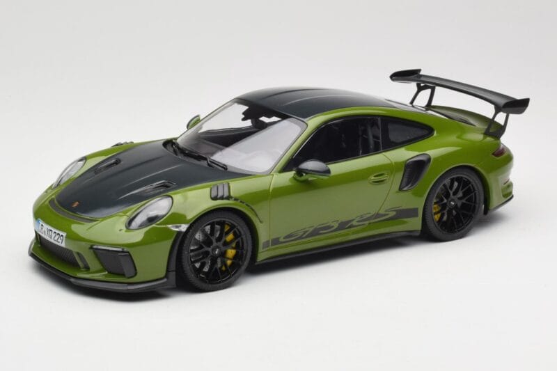 Porsche 911 991.2 GT3 RS Weissach Package Lizard Green Wording & Черни Магнезиеви Джанти Minichamps 1:18 155068232 Метал