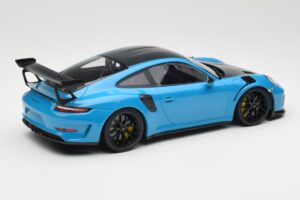 Porsche 911 991.2 GT3 RS Weissach Package Shark Blue Черни Магнезиеви Джанти Minichamps 1:18 153068224 Метал — снимка 2 от 6