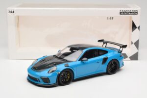 Porsche 911 991.2 GT3 RS Weissach Package Shark Blue Черни Магнезиеви Джанти Minichamps 1:18 153068224 Метал — снимка 6 от 6