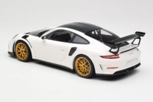 Porsche 911 991.2 GT3 RS Weissach Package Бял Златни Магнезиеви Джанти Minichamps 1:18 153068238 Метал — снимка 5 от 6