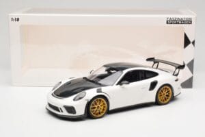 Porsche 911 991.2 GT3 RS Weissach Package Бял Златни Магнезиеви Джанти Minichamps 1:18 153068238 Метал — снимка 6 от 6