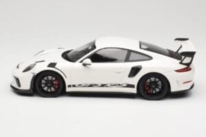 Porsche 911 991.2 GT3 RS Бял с Черни Джанти Minichamps 1:18 155068224 Метал — снимка 3 от 6