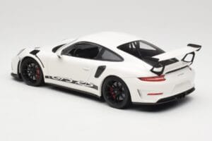 Porsche 911 991.2 GT3 RS Бял с Черни Джанти Minichamps 1:18 155068224 Метал — снимка 5 от 6