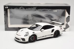 Porsche 911 991.2 GT3 RS Бял с Черни Джанти Minichamps 1:18 155068224 Метал — снимка 6 от 6