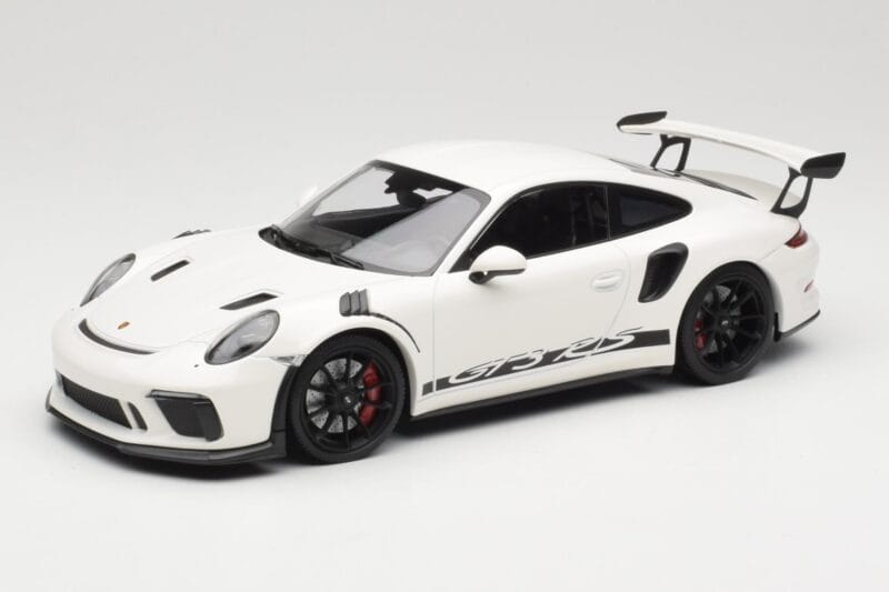Porsche 911 991.2 GT3 RS Бял с Черни Джанти Minichamps 1:18 155068224 Метал
