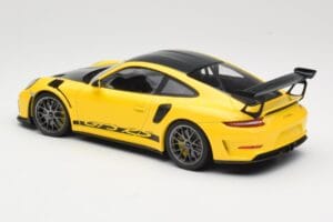 Porsche 911 991.2 GT3 RS Жълт Weissach Package Platinum Wheels Minichamps 1:18 155068221 Метал — снимка 5 от 6