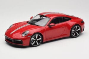 Porsche 911 992 Carrera 4S Carmine Red Minichamps 1:18 155067326 Метал