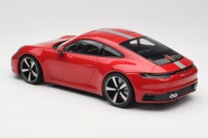 Porsche 911 992 Carrera 4S Carmine Red Minichamps 1:18 155067326 Метал — снимка 5 от 6