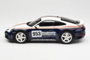 Porsche 911 992 Dakar Rough Roads Norev 1:18 187240 Метал — снимка 5 от 9