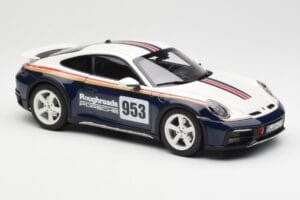 Porsche 911 992 Dakar Rough Roads Norev 1:18 187240 Метал — снимка 7 от 9
