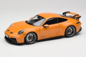 Porsche 911 992 GT3 Bahama Yellow Norev 1:18 187387 Метал