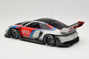 Porsche 911 992 GT3 R Rennsport GT Spirit 1:18 GT495 Смола — снимка 5 от 6