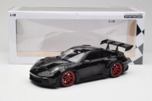 Porsche 911 992 GT3 RS Черен & Червени Джанти & Черен Декор Minichamps 1:18 153062240 Метал — снимка 6 от 6