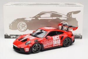 Porsche 911 992 GT3 RS Getspeed Race Taxi Guards Red Minichamps 1:18 110062040 Метал — снимка 8 от 8