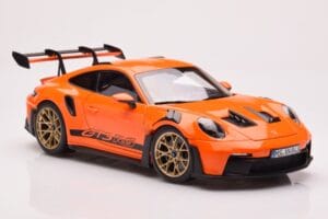 Porsche 911 992 GT3 RS Gulf Оранжев Norev 1:18 187360 Метал — снимка 6 от 8