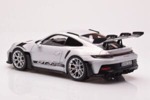 Porsche 911 992 GT3 RS Ice Сив Norev 1:18 187359 Метал — снимка 7 от 8