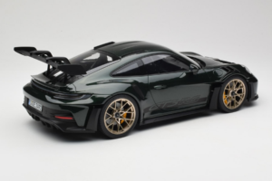 Porsche 911 992 GT3 RS Jet Green Metallic Black Norev 1:12 127532 Метал — снимка 2 от 6