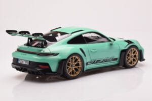 Porsche 911 992 GT3 RS Mint Зелен Norev 1:18 187362 Метал — снимка 3 от 8